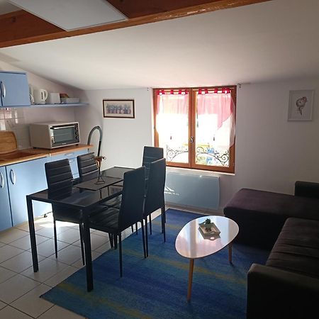 Camping Les Lavandes, Castellane Exterior photo
