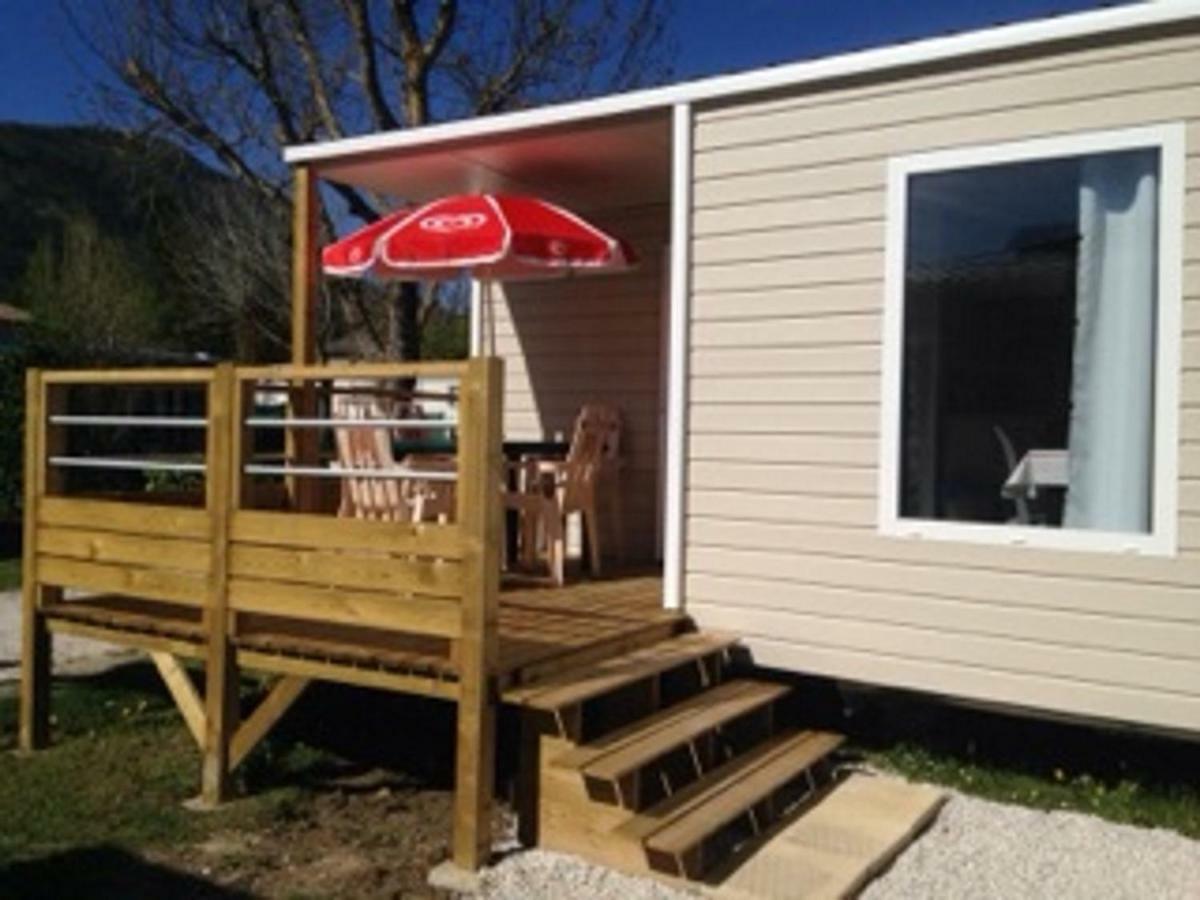 Camping Les Lavandes, Castellane Exterior photo